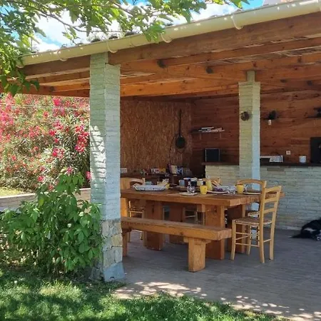 Le Clos Des Milans 3*