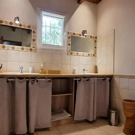 Bed & Breakfast Le Clos Des Milans 3*