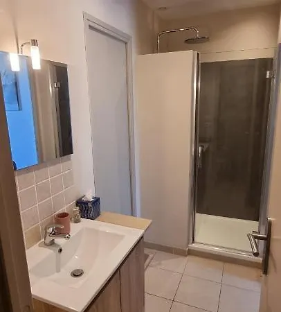 Le Clos Des Milans Bed & Breakfast