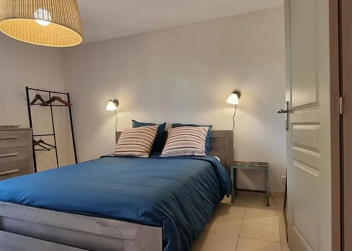 Bed & Breakfast Le Clos Des Milans Rapale
