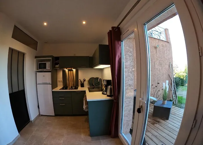 Bed & Breakfast Le Clos Des Milans Rapale